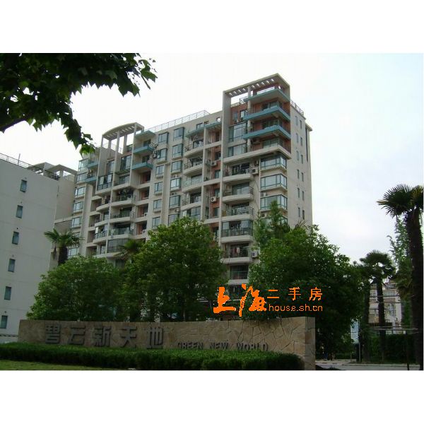 碧云新天地楼盘大门