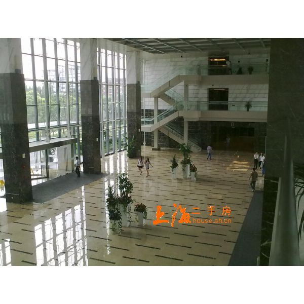 新漕河泾国际商务中心大堂