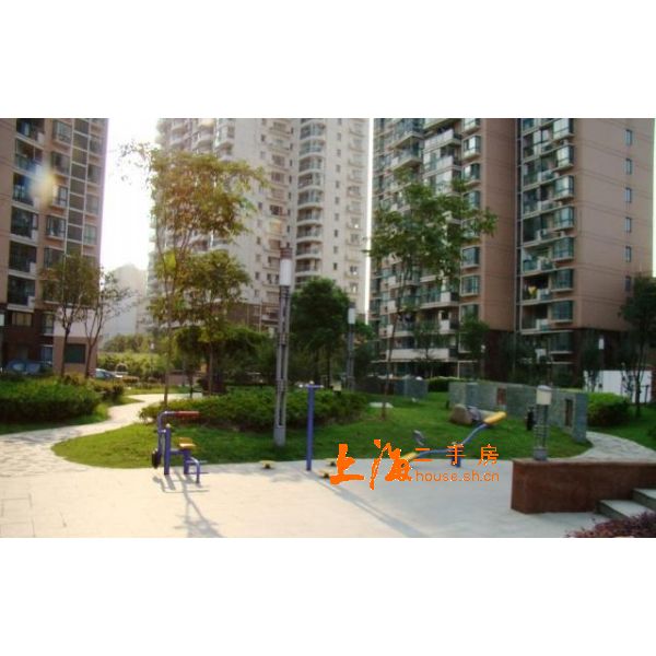 丝庐花语?int_bedroom=2楼盘实景 丝庐花语?int_bedroom=2楼盘实景