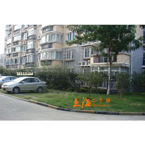龙漕路160弄楼盘实景