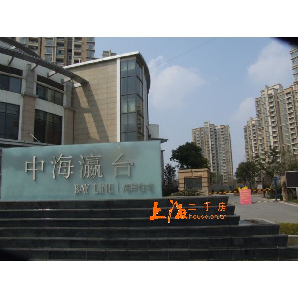 中海瀛台楼盘大门 中海瀛台楼盘大门