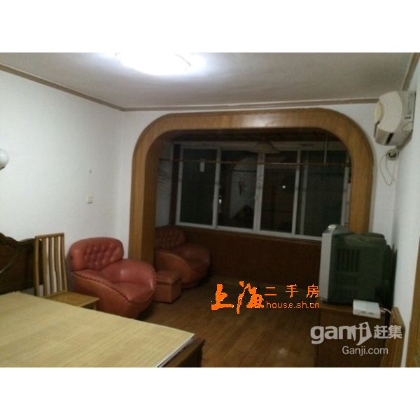 华东花苑(三期)主卧 华东花苑(三期)主卧