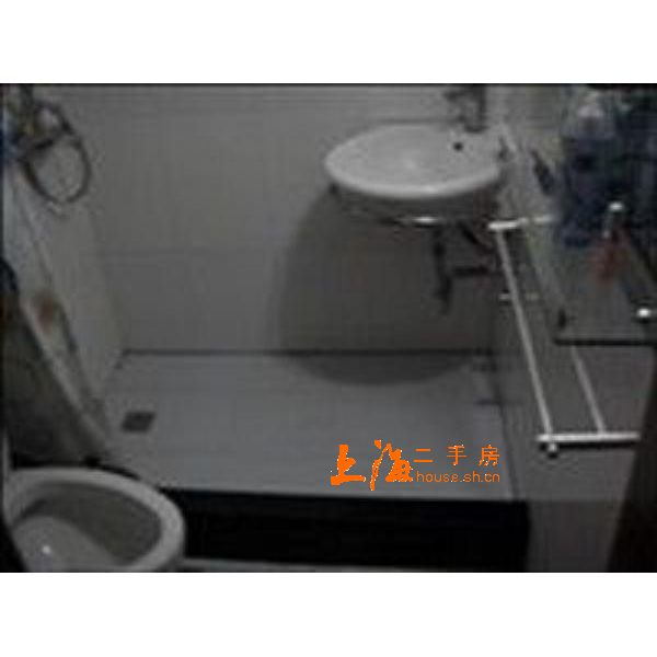 田林七村卫生间