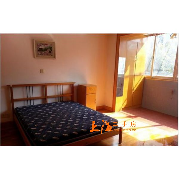 梅陇十村主卧 梅陇十村主卧