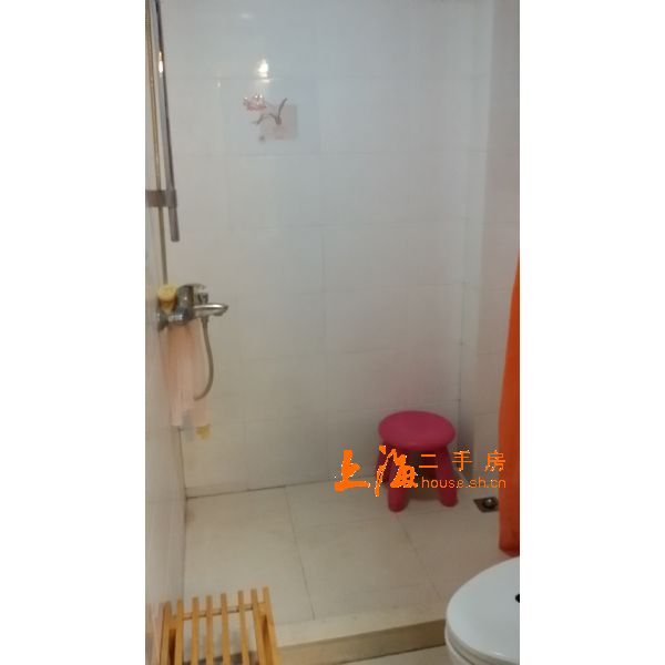 康健路43弄主卧