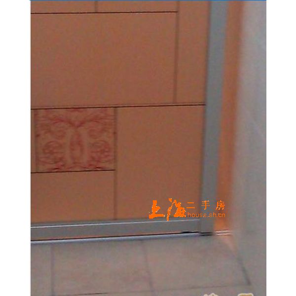 龙吴路2888弄餐厅