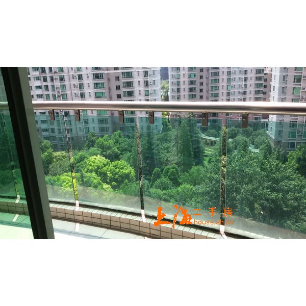中海馨园窗外景