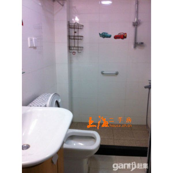 梅陇十一村卫生间 梅陇十一村卫生间