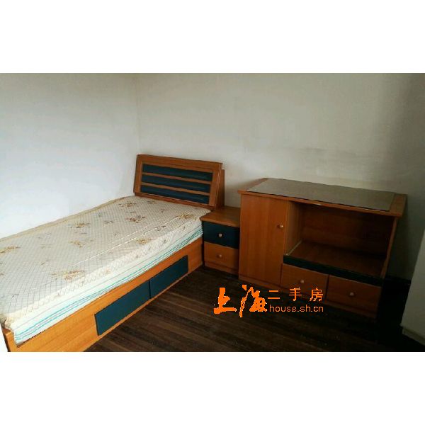 汇成四村次卧 汇成四村次卧