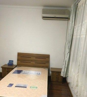 康沁苑次卧