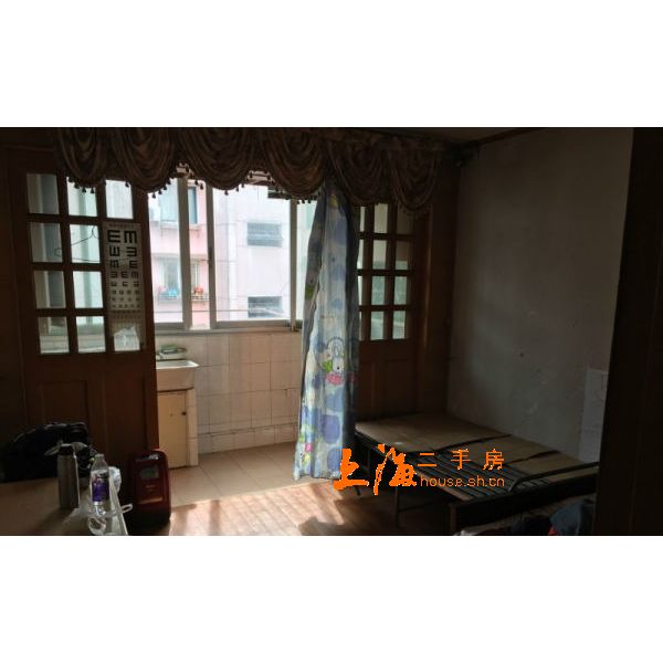老沪闵路1290弄主卧