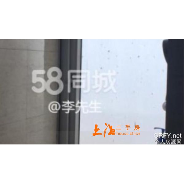 百龙小区卫生间