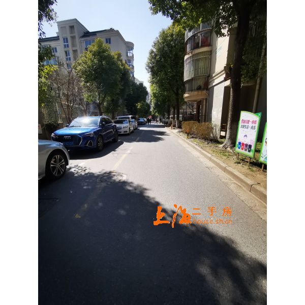 浦江东旭公寓窗外景