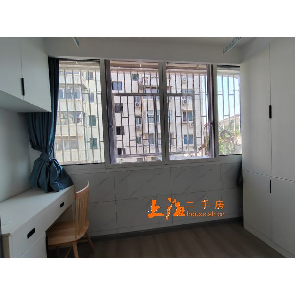 汇成一村阳台